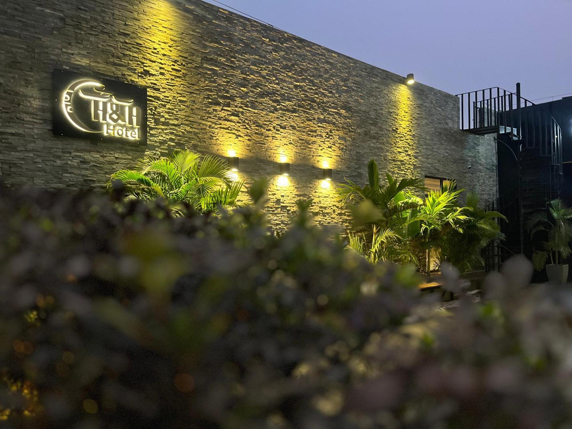H&H Hotel Kinshasa Exteriér fotografie