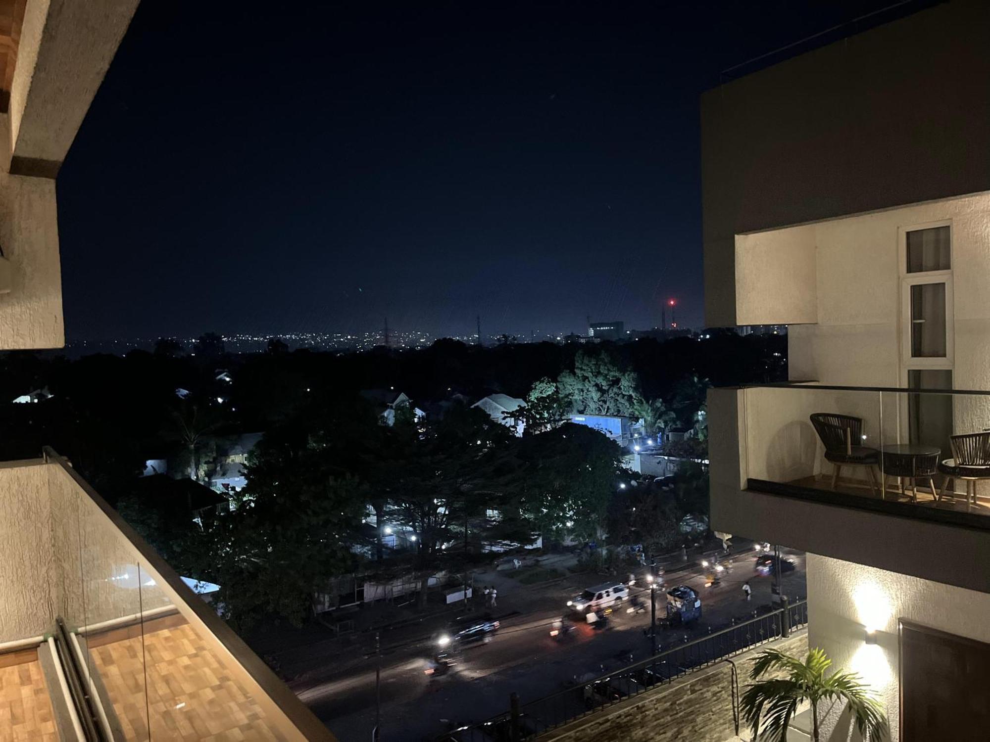 H&H Hotel Kinshasa Exteriér fotografie