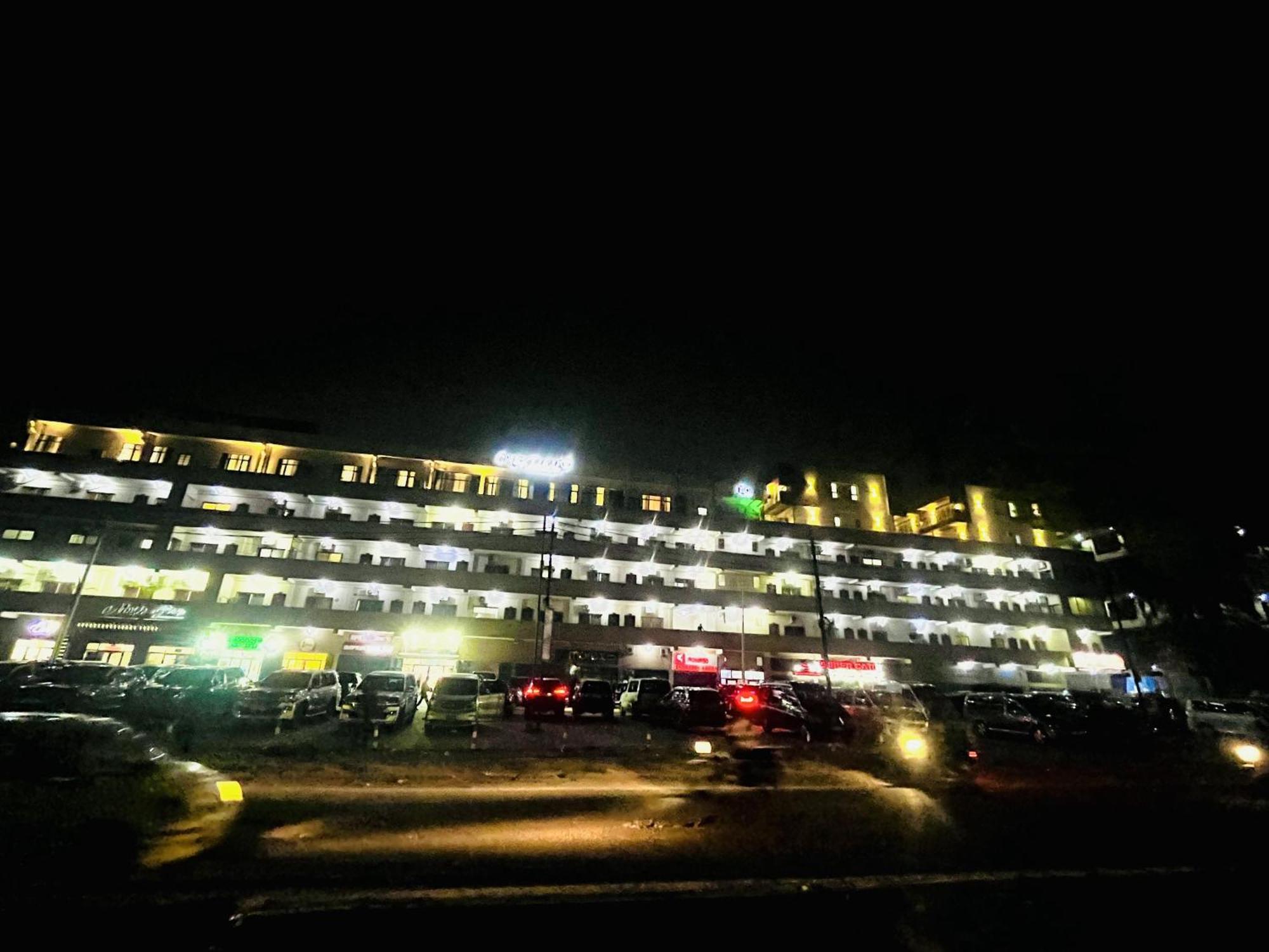 H&H Hotel Kinshasa Exteriér fotografie