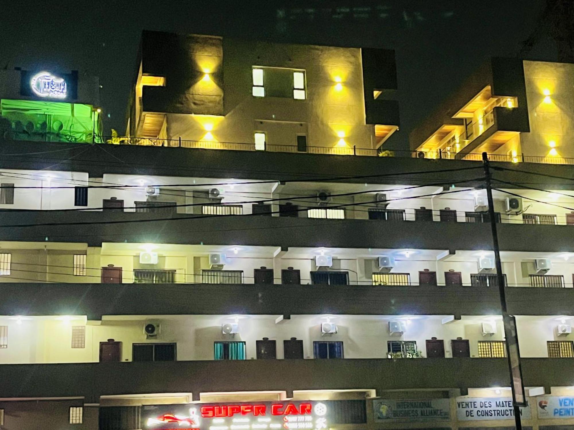 H&H Hotel Kinshasa Exteriér fotografie